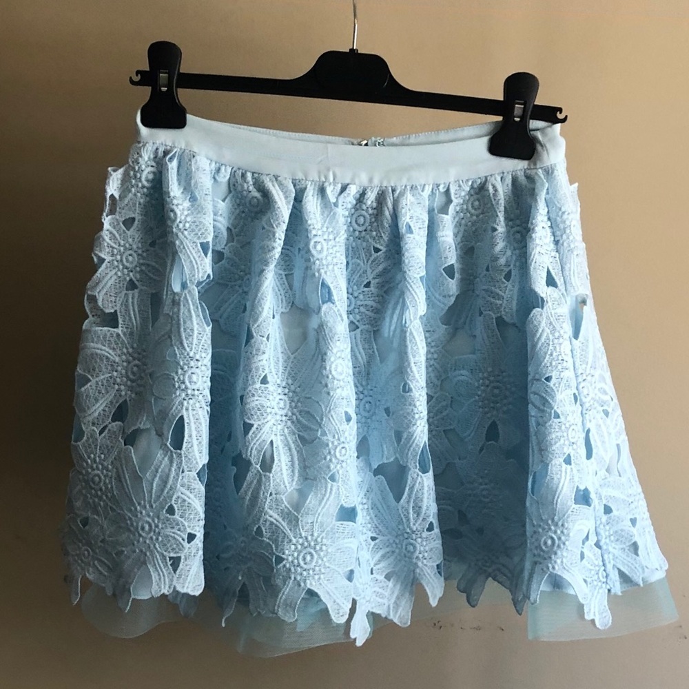 TOBI Lace Overlay Mini Skirt